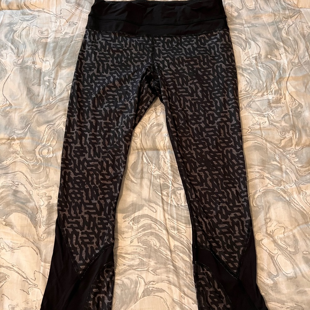 Lululemon crop leggings!!!